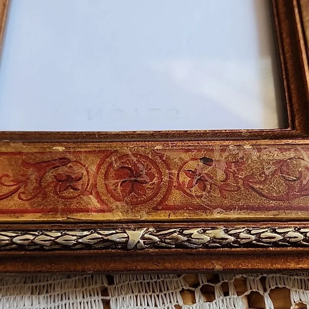 Distressed Weighted Gilded Floral  Photo Frame